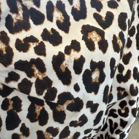 Hyacinth top in leopard cotton poplin - Picture 6 of 7